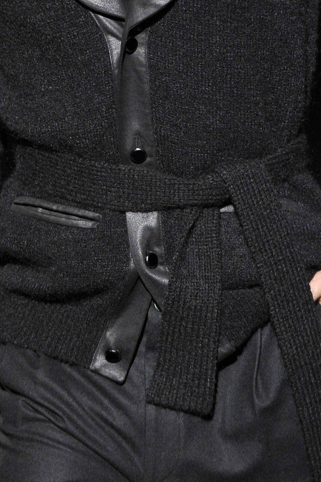 Corneliani 2011ﶬbDƬ