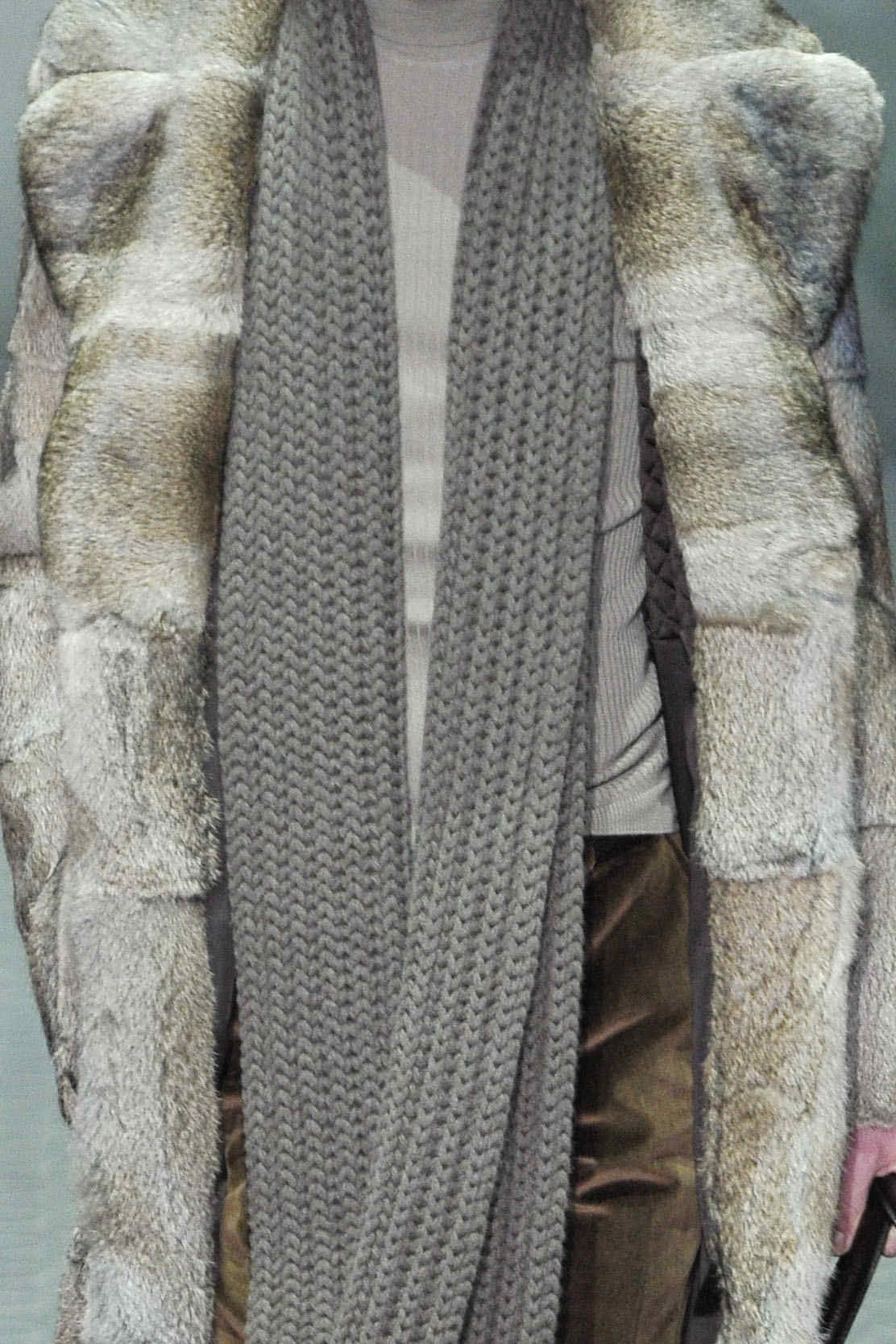 Gucci 2011ﶬbDƬ