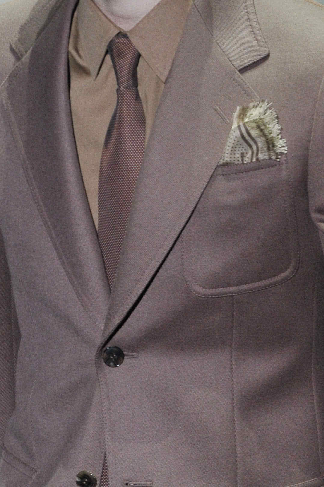 Gucci 2011ﶬbDƬ