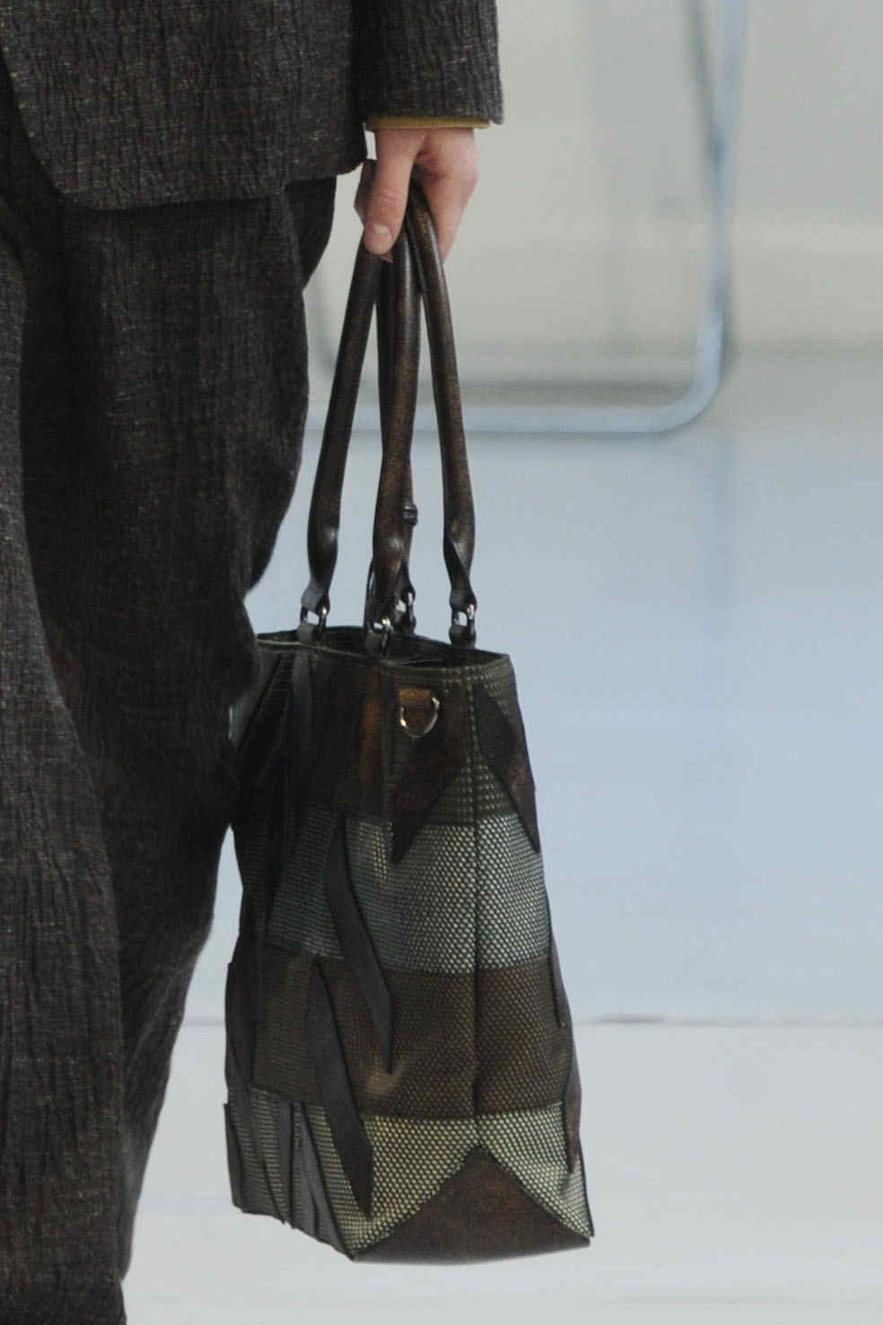 Issey Miyake 2011ﶬbDƬ