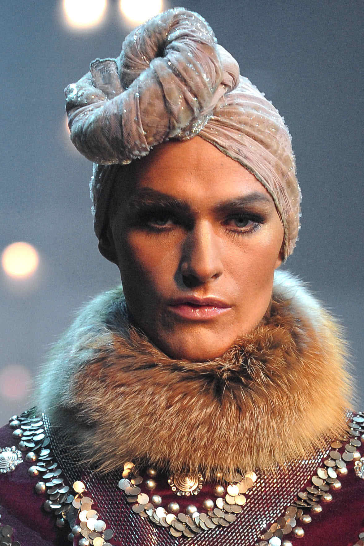 John Galliano 2011ﶬbDƬ