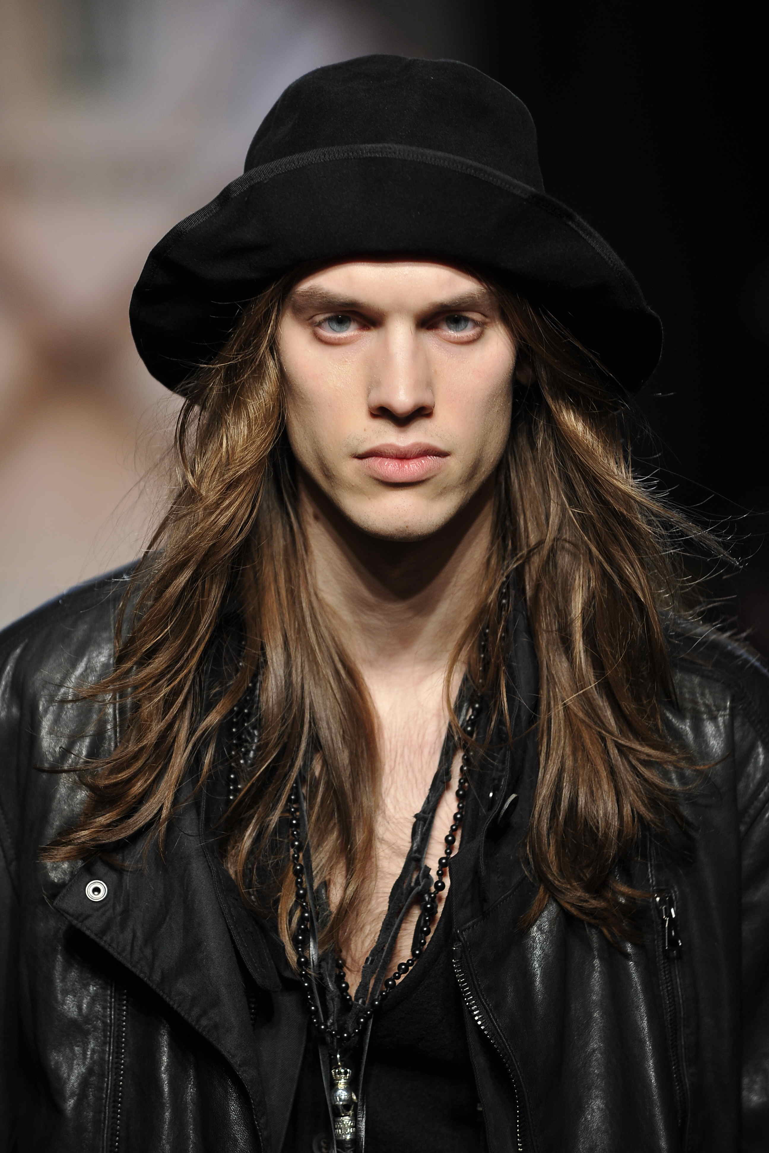 John Varvatos 2011ﶬbDƬ