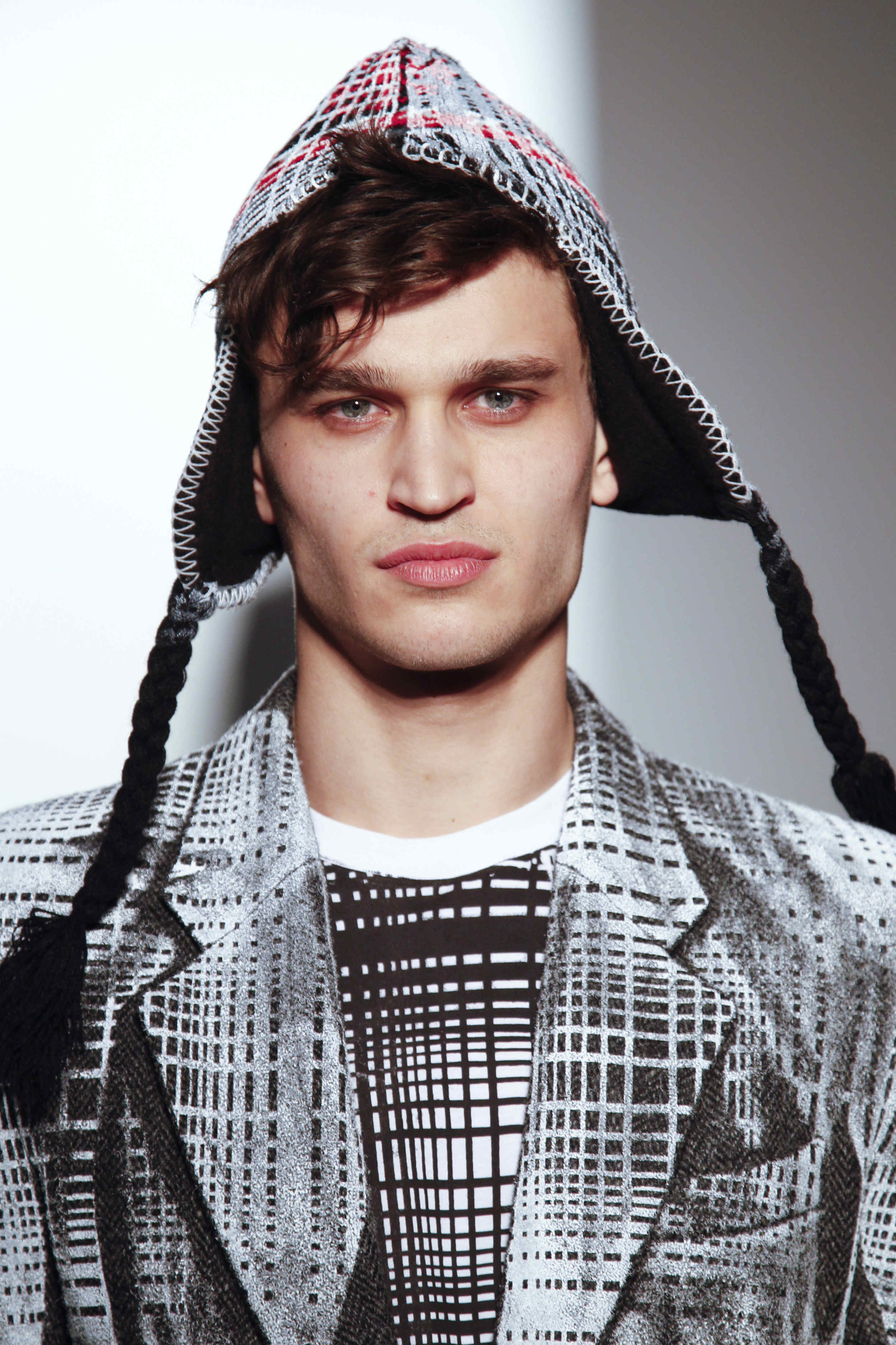 Libertine 2011ﶬbDƬ