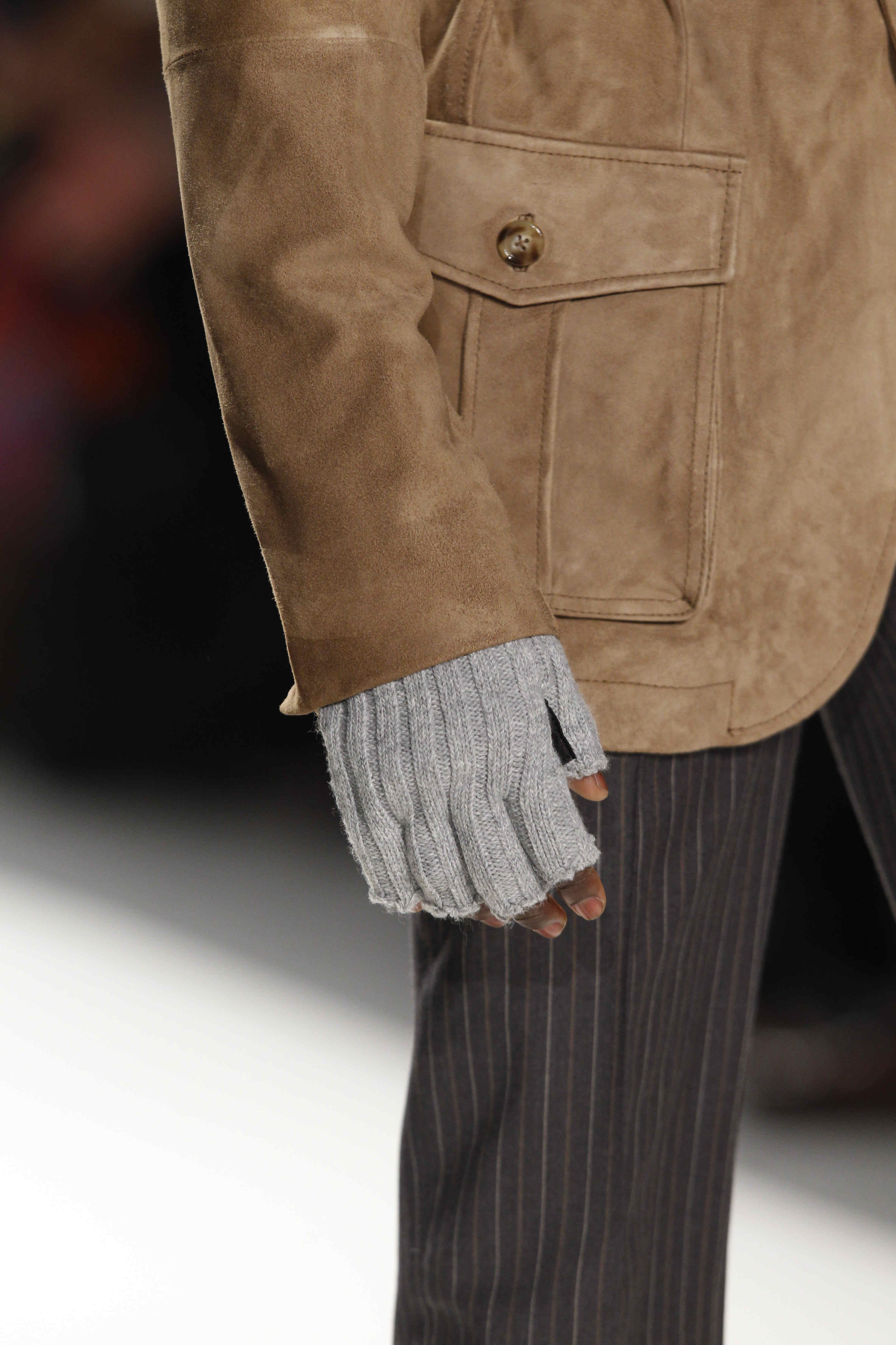 Perry Ellis 2011ﶬbDƬ