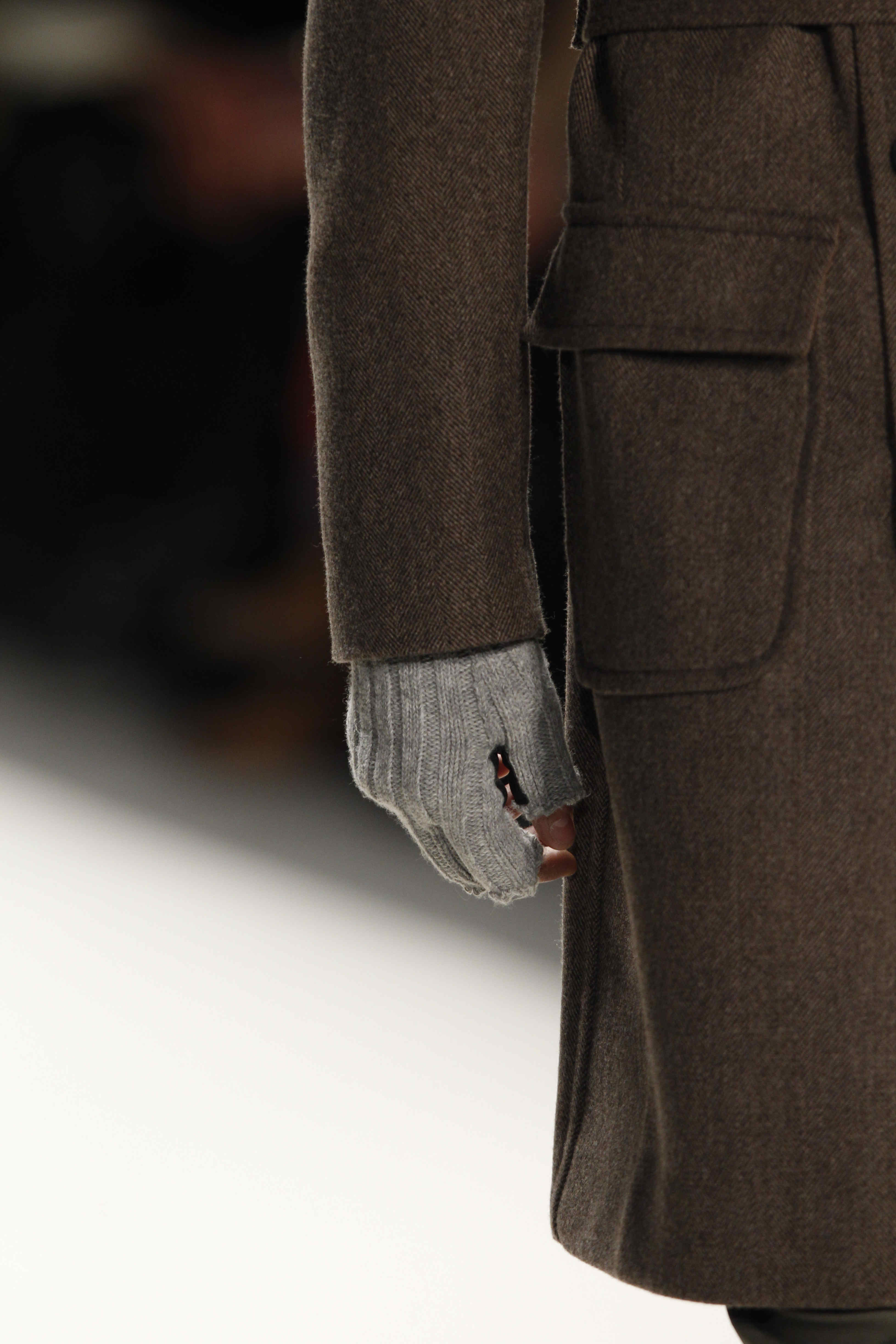 Perry Ellis 2011ﶬbDƬ