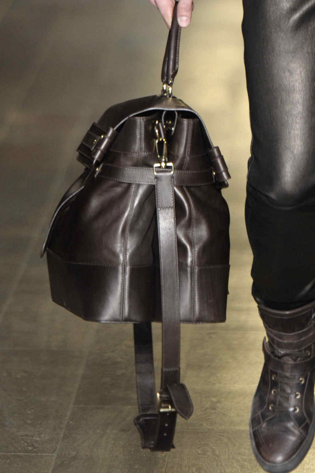 Trussardi 2011ﶬbDƬ
