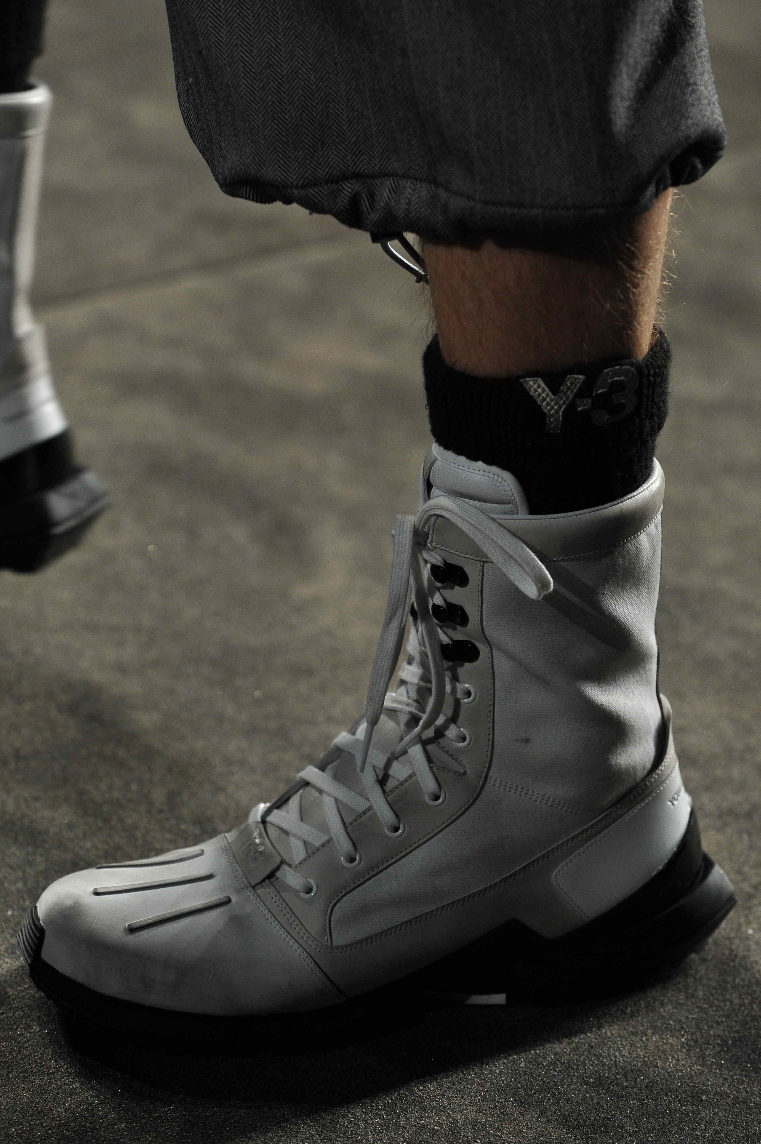 Y-3 2011ﶬʿЬĸDƬ