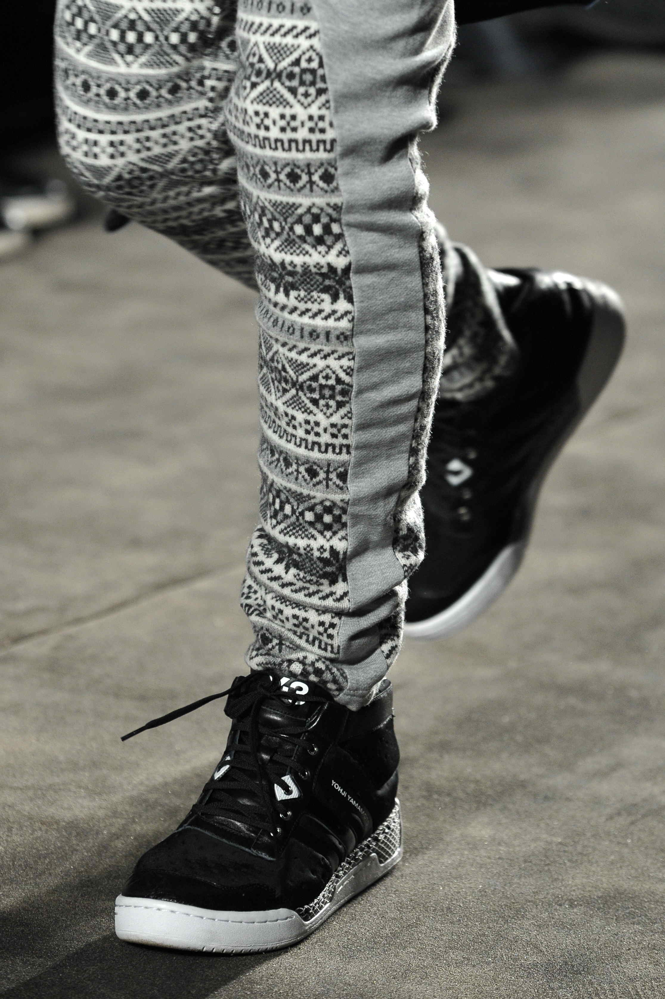 Y-3 2011ﶬʿЬĸDƬ