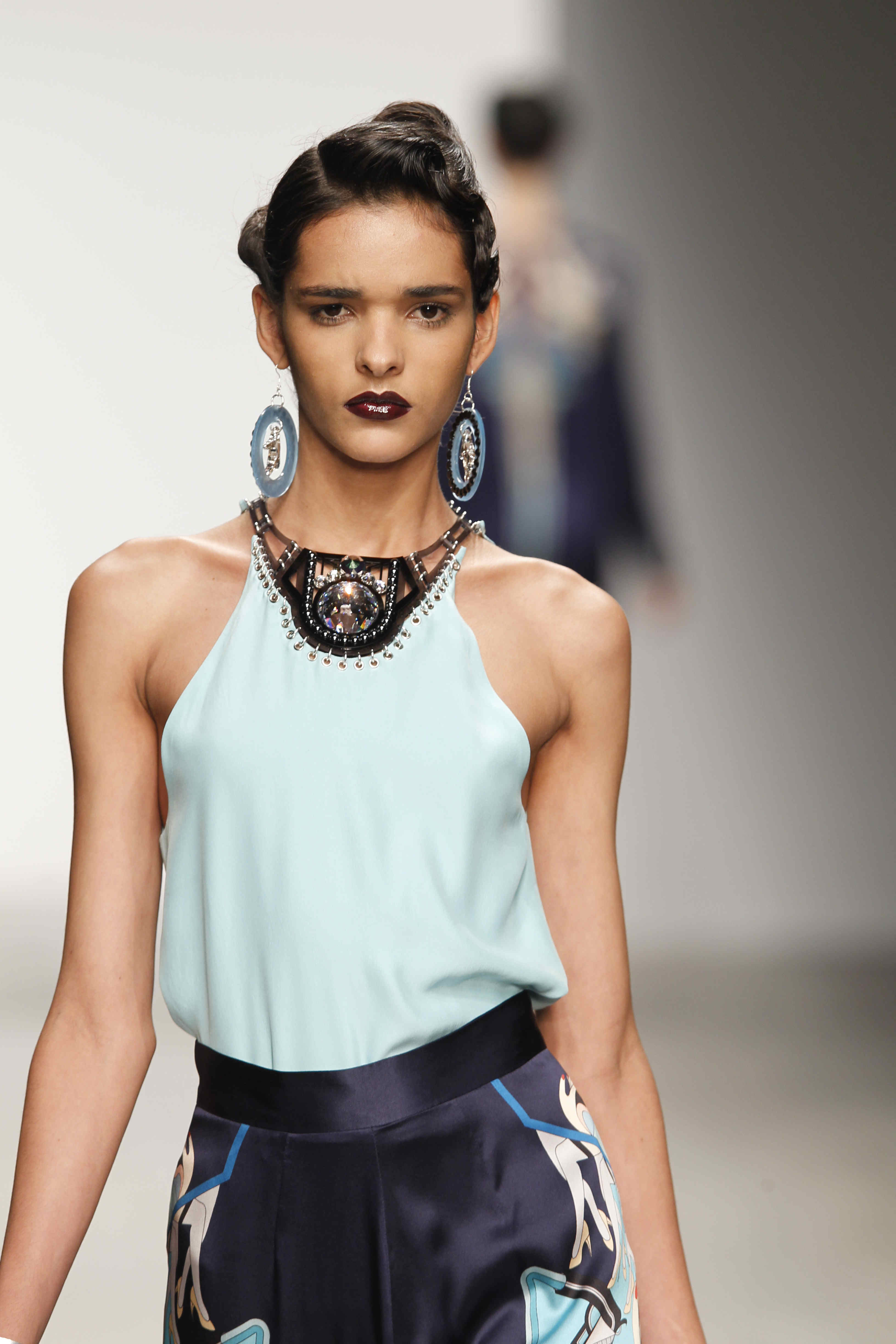 Holly Fulton 2011ﶬŮʿDƬ