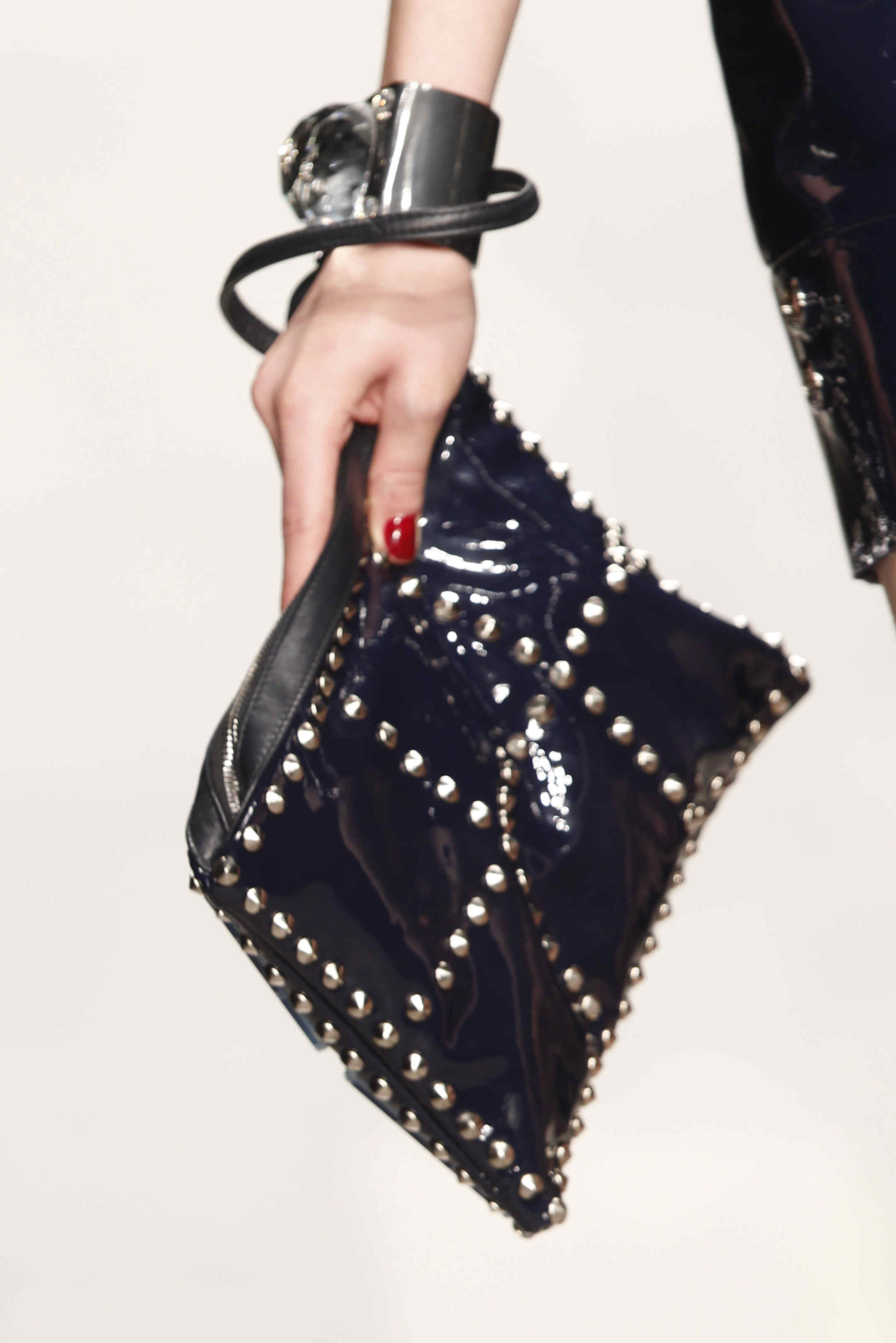 Holly Fulton 2011ﶬŮʿDƬ
