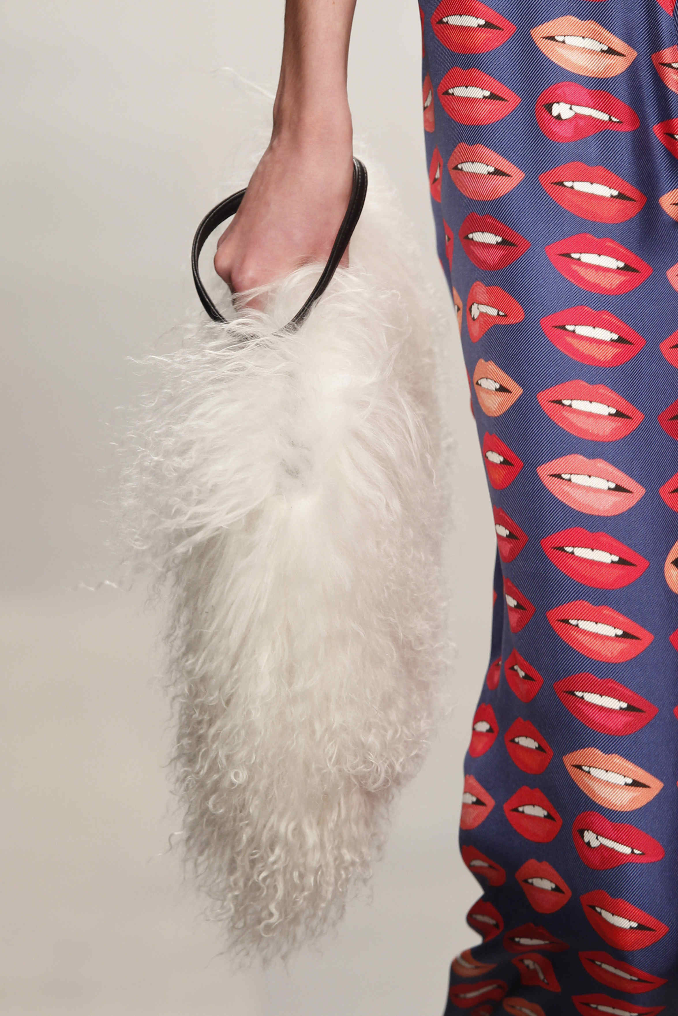Holly Fulton 2011ﶬŮʿDƬ