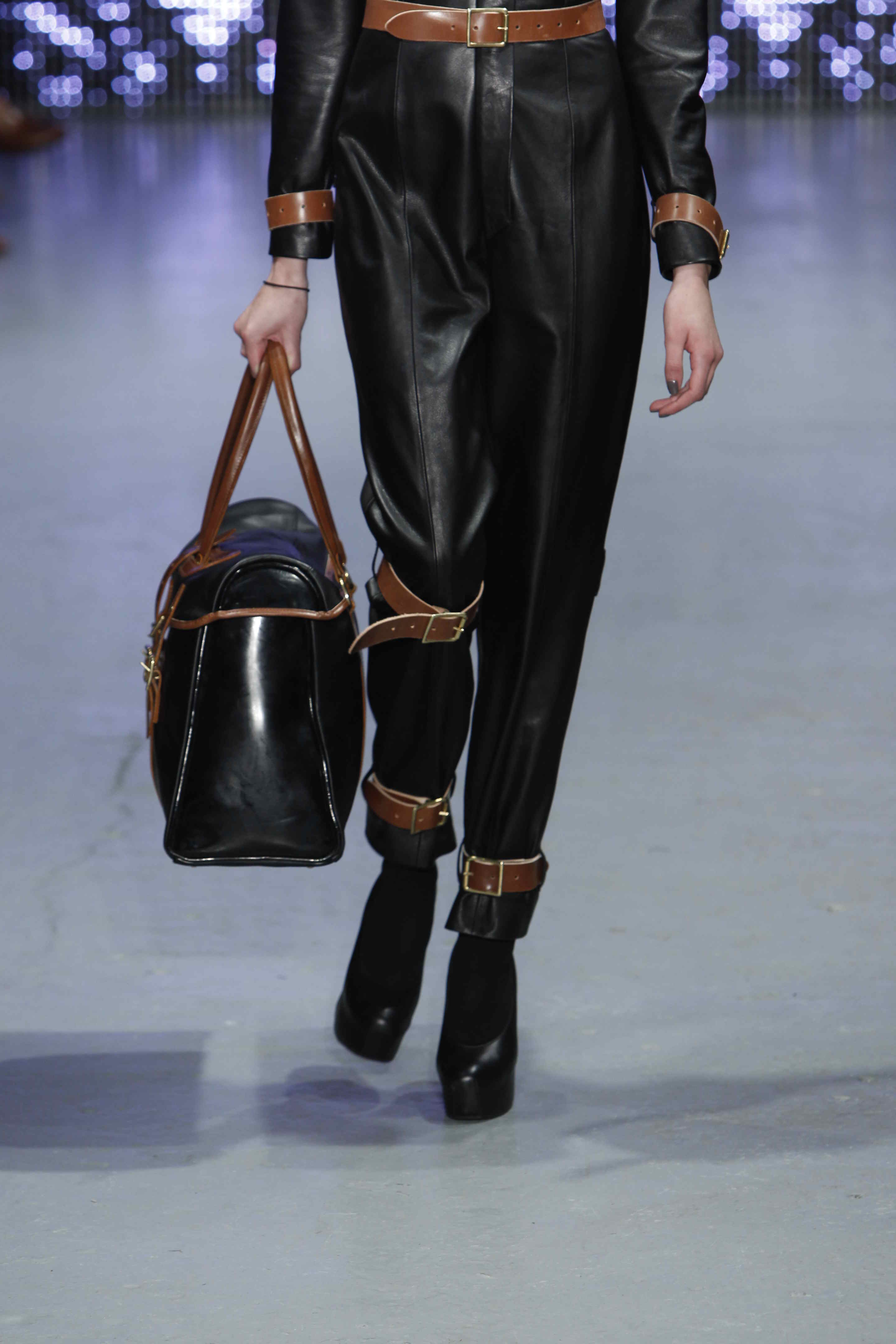 Pam Hogg 2011ﶬŮʿDƬ
