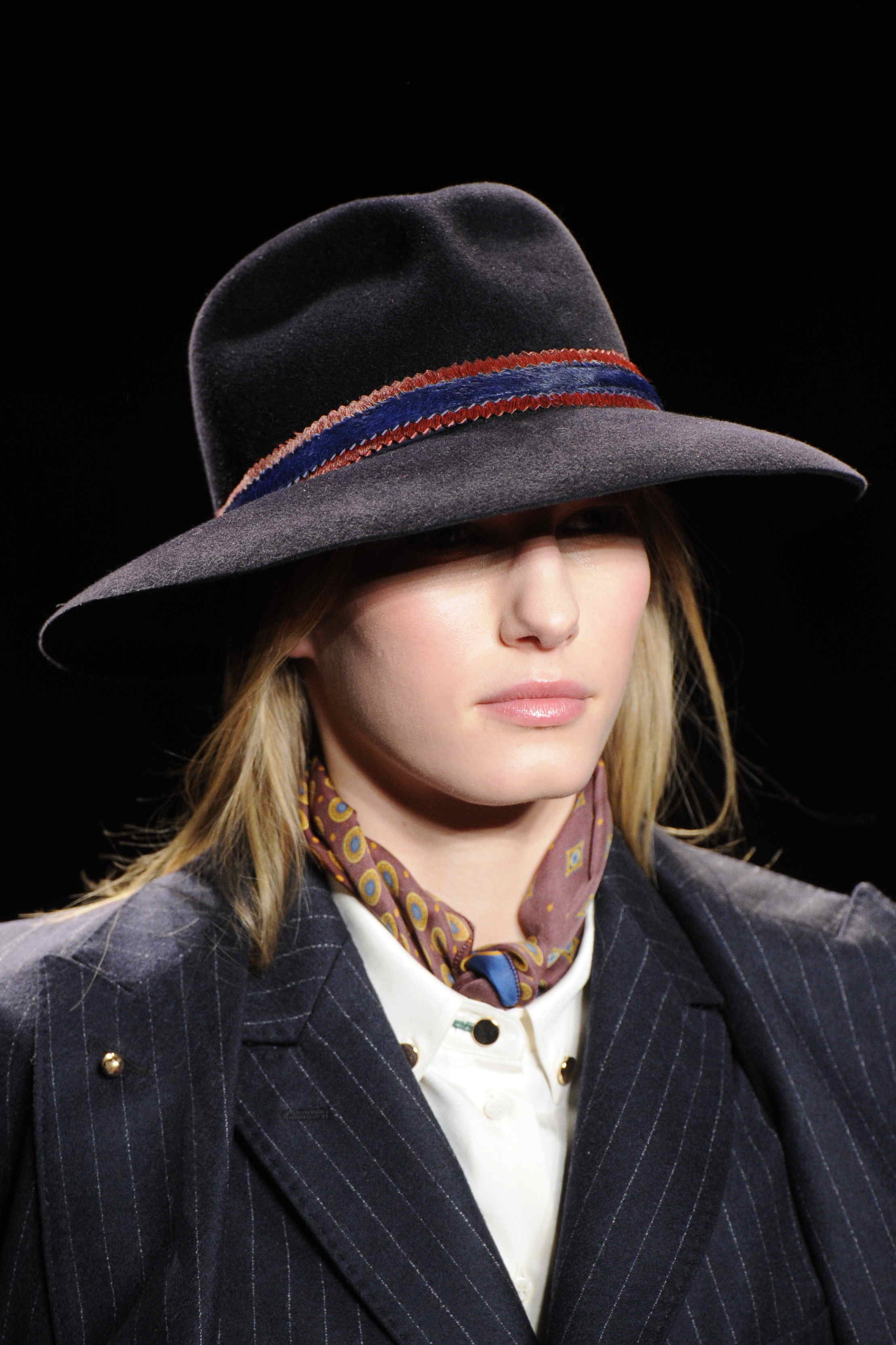 Tommy Hilfiger 2011ﶬŮʿDƬ