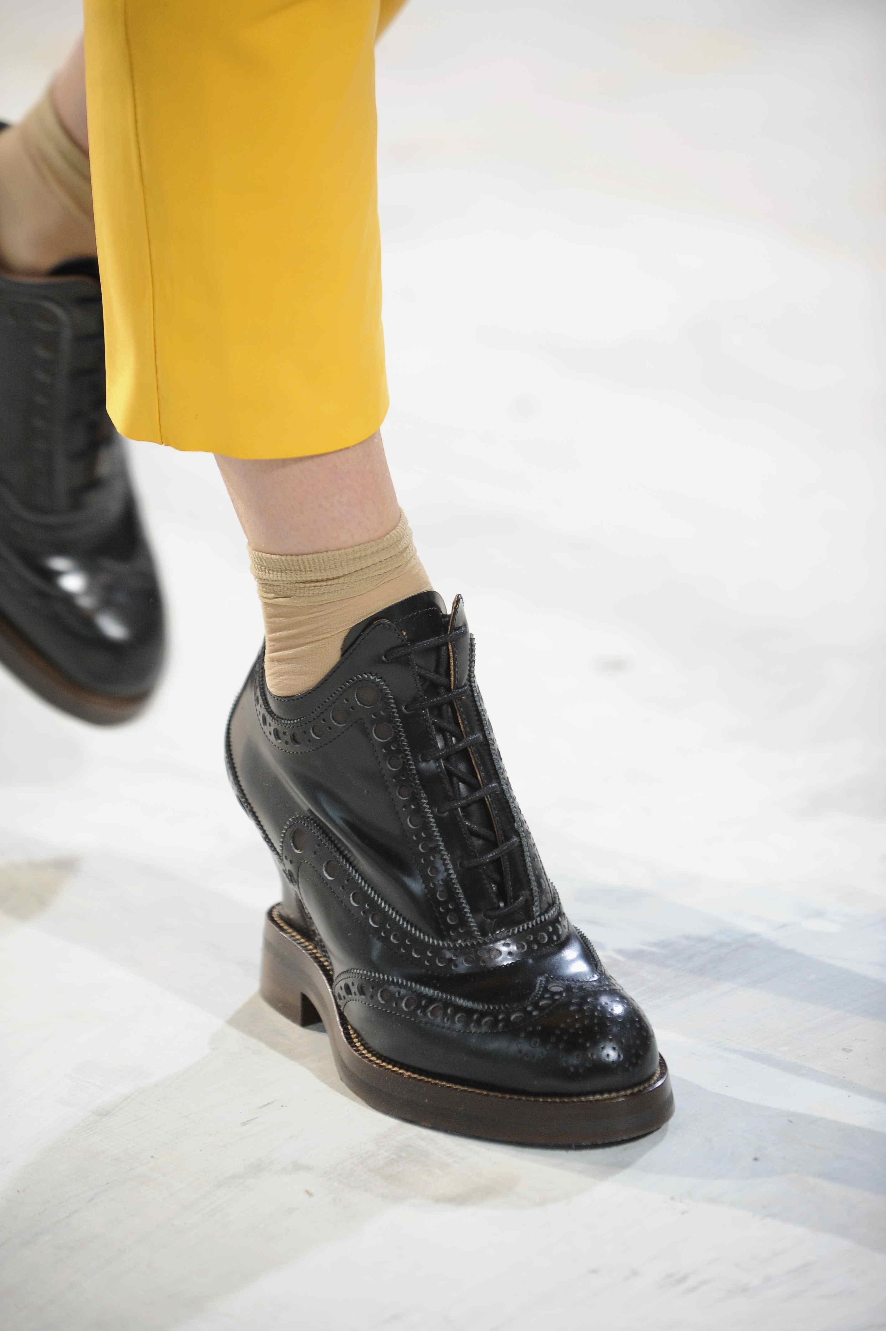 Acne 2011ﶬŮʿЬĸDƬ
