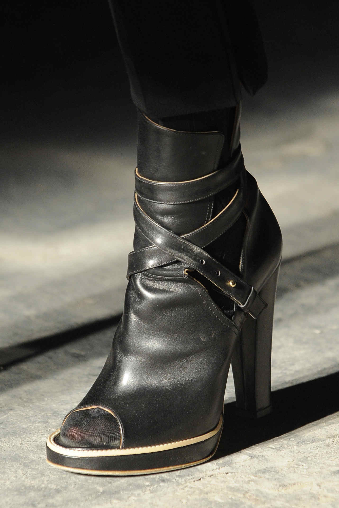 Edun 2011ﶬŮʿЬĸDƬ