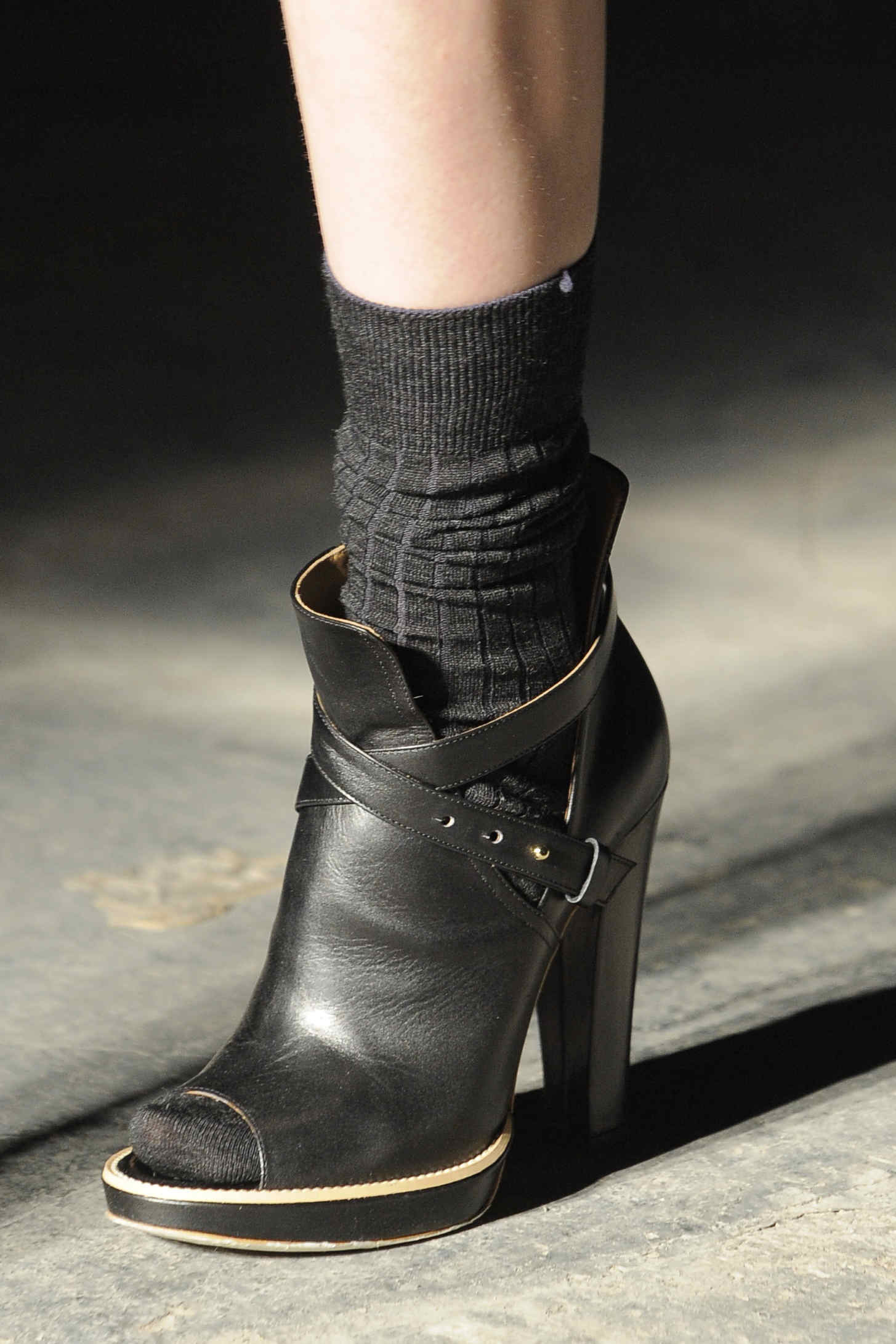 Edun 2011秋冬女士鞋履