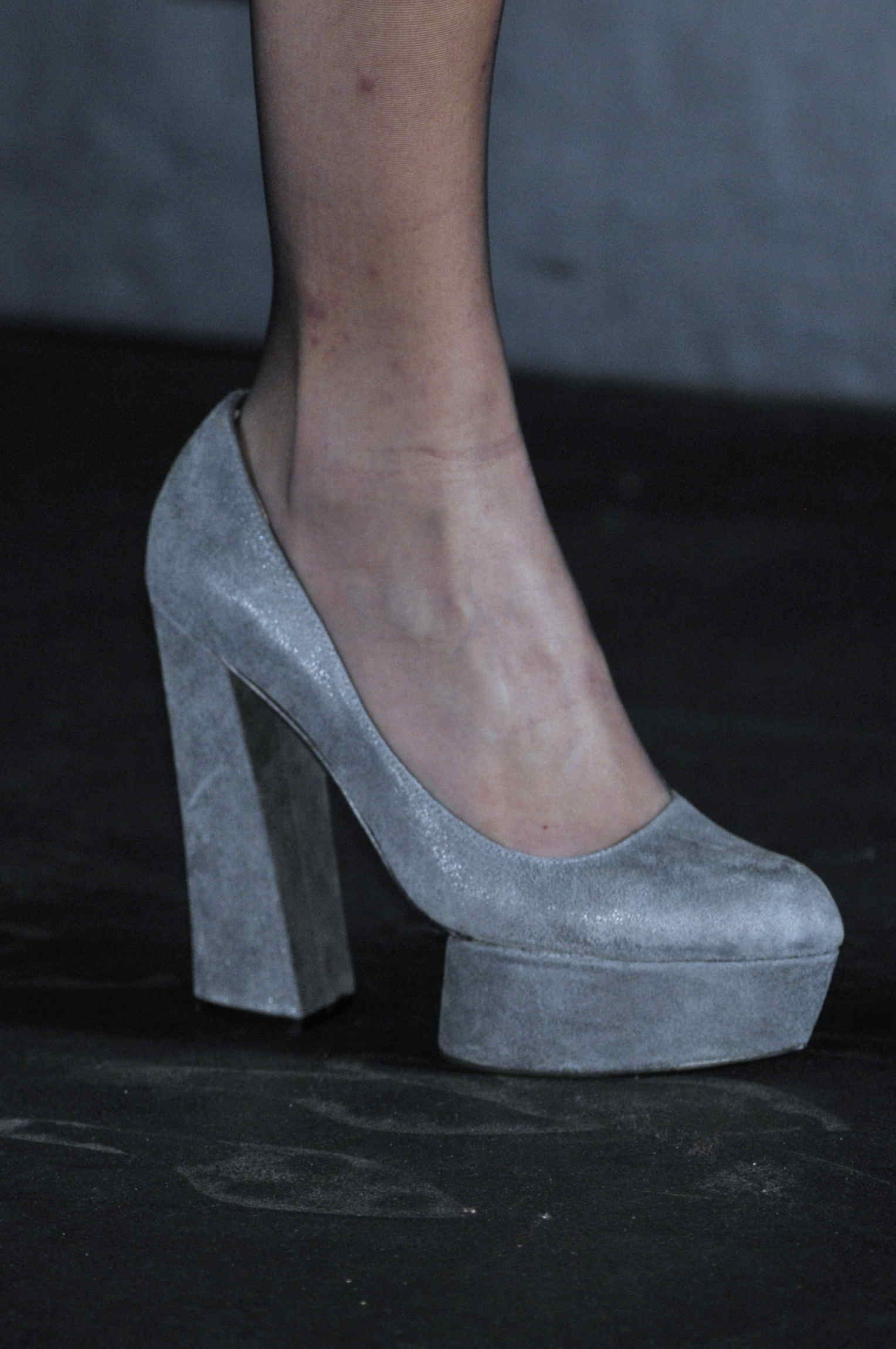 Theyskens Theory 2011ﶬŮʿЬĸDƬ