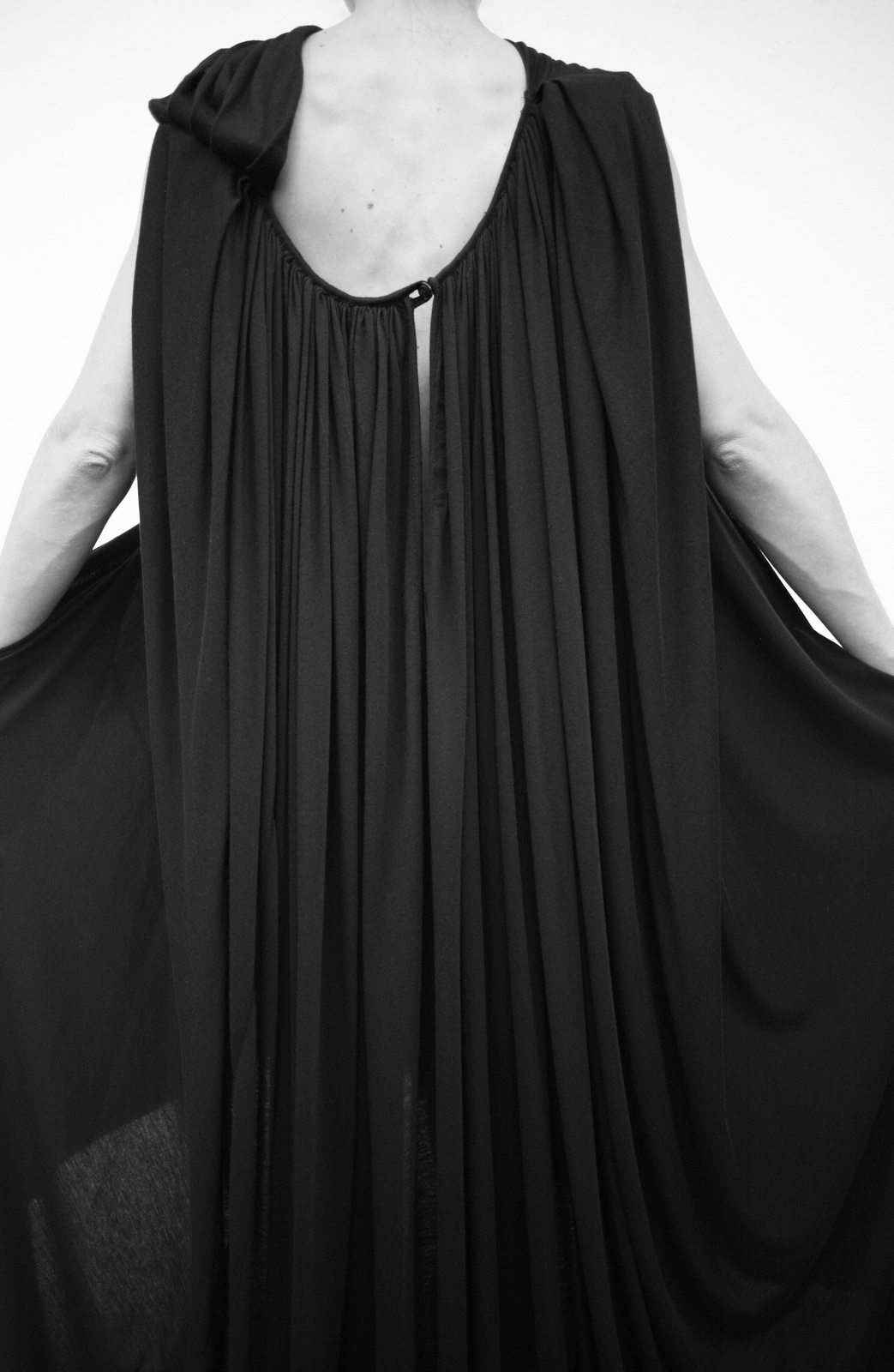 RICK OWENS LILIES 2011ŮbLookbookDƬ