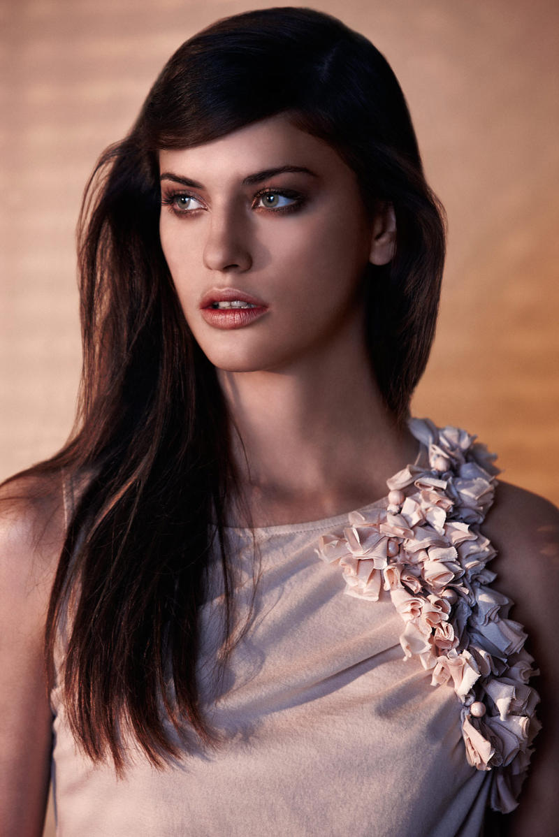 Mango2011ġNudeϵŮbLookbook DƬ