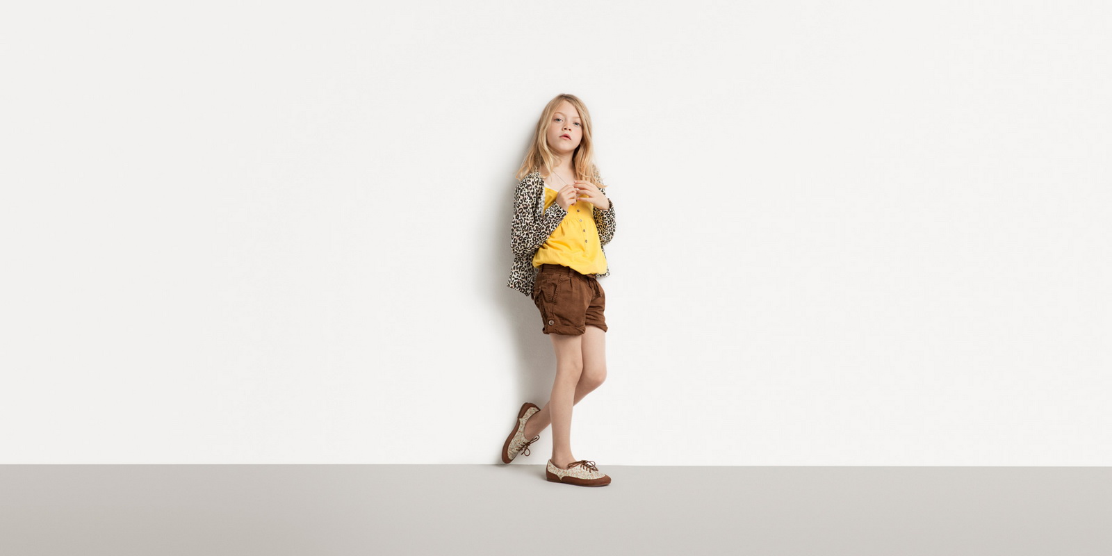 Zara 3ͯbLookbook DƬ