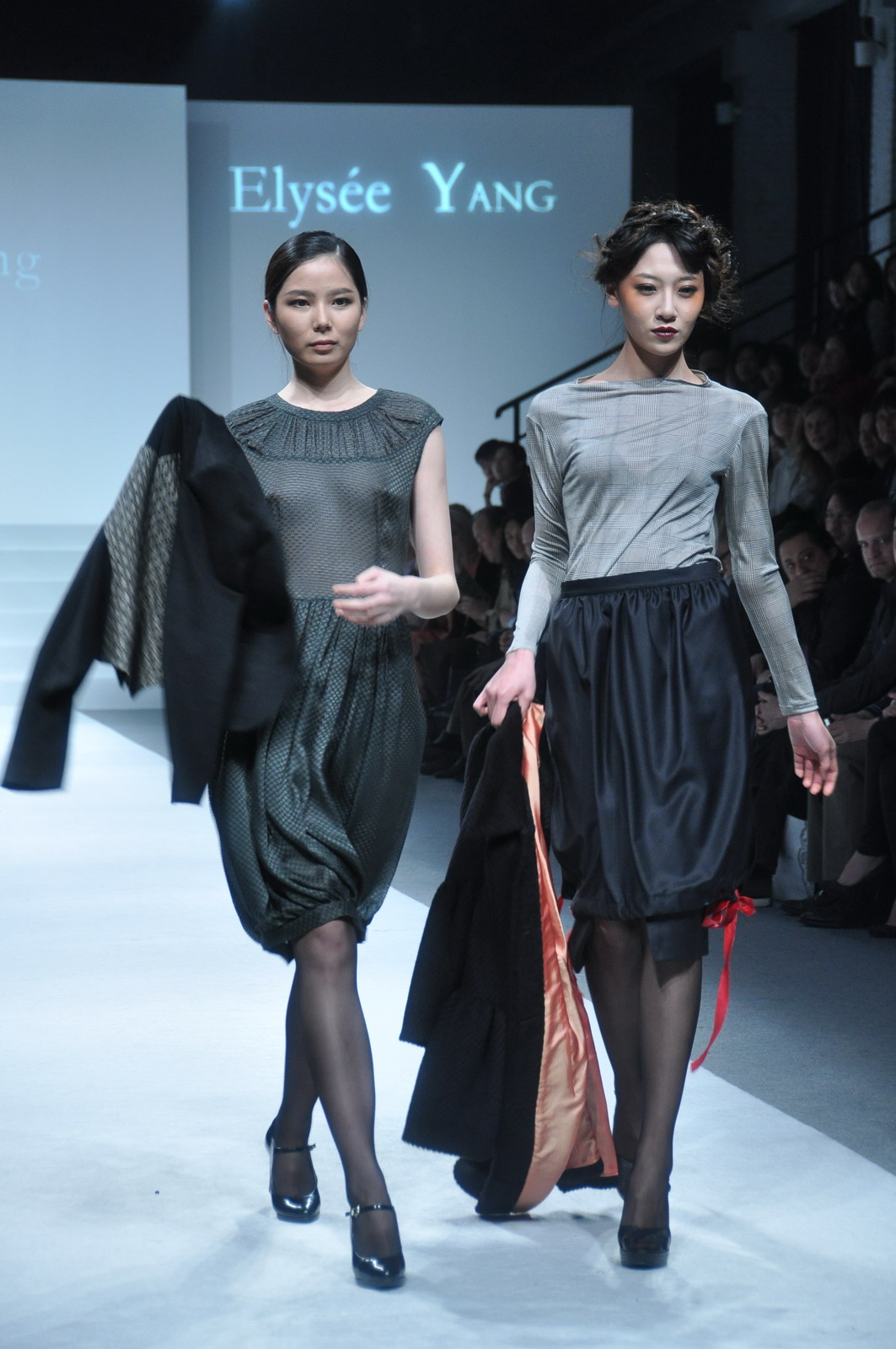 Elysee YANG 2011ﶬDƬ