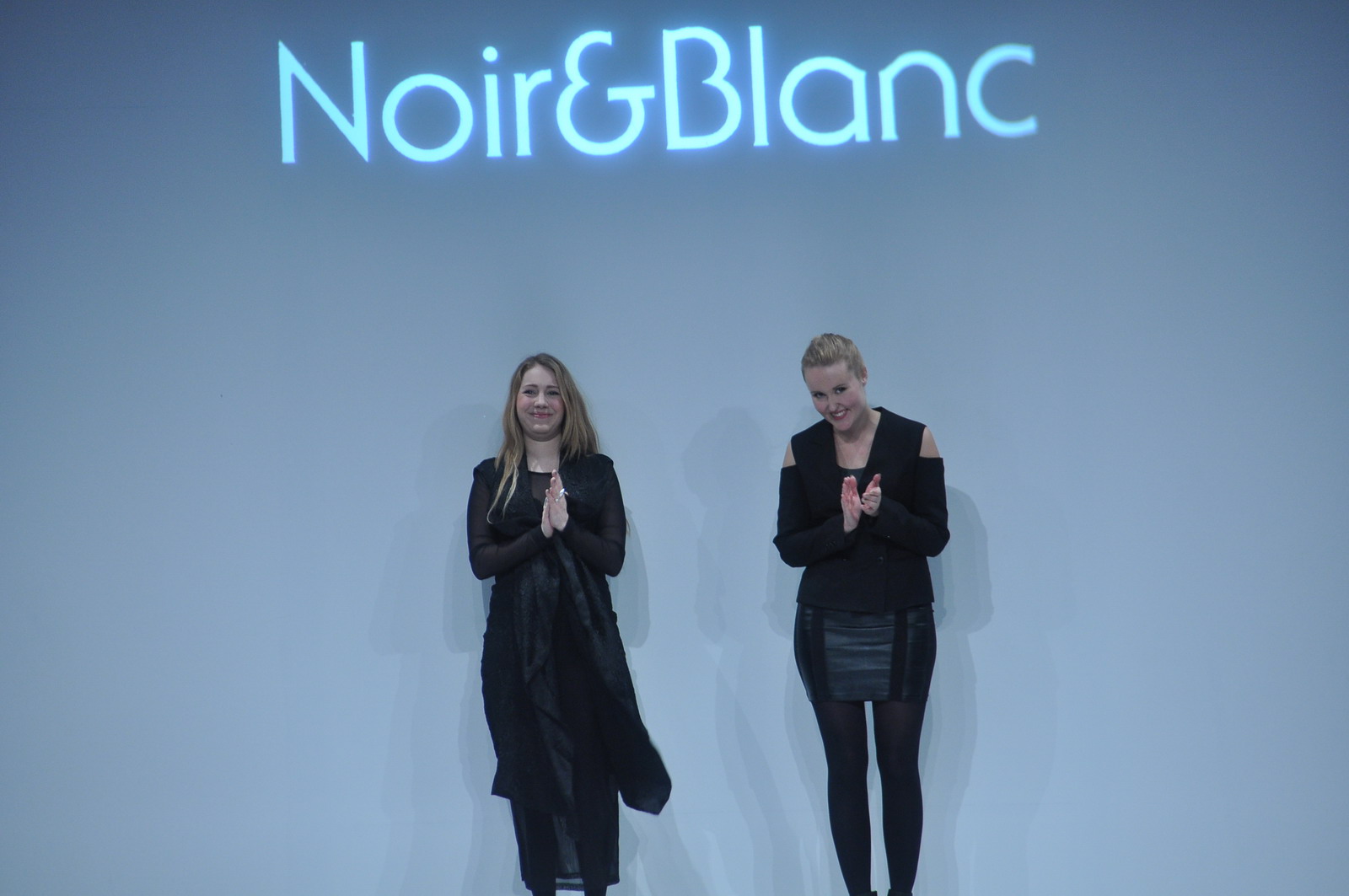 Noir & Blanc 2011秋冬高清圖片