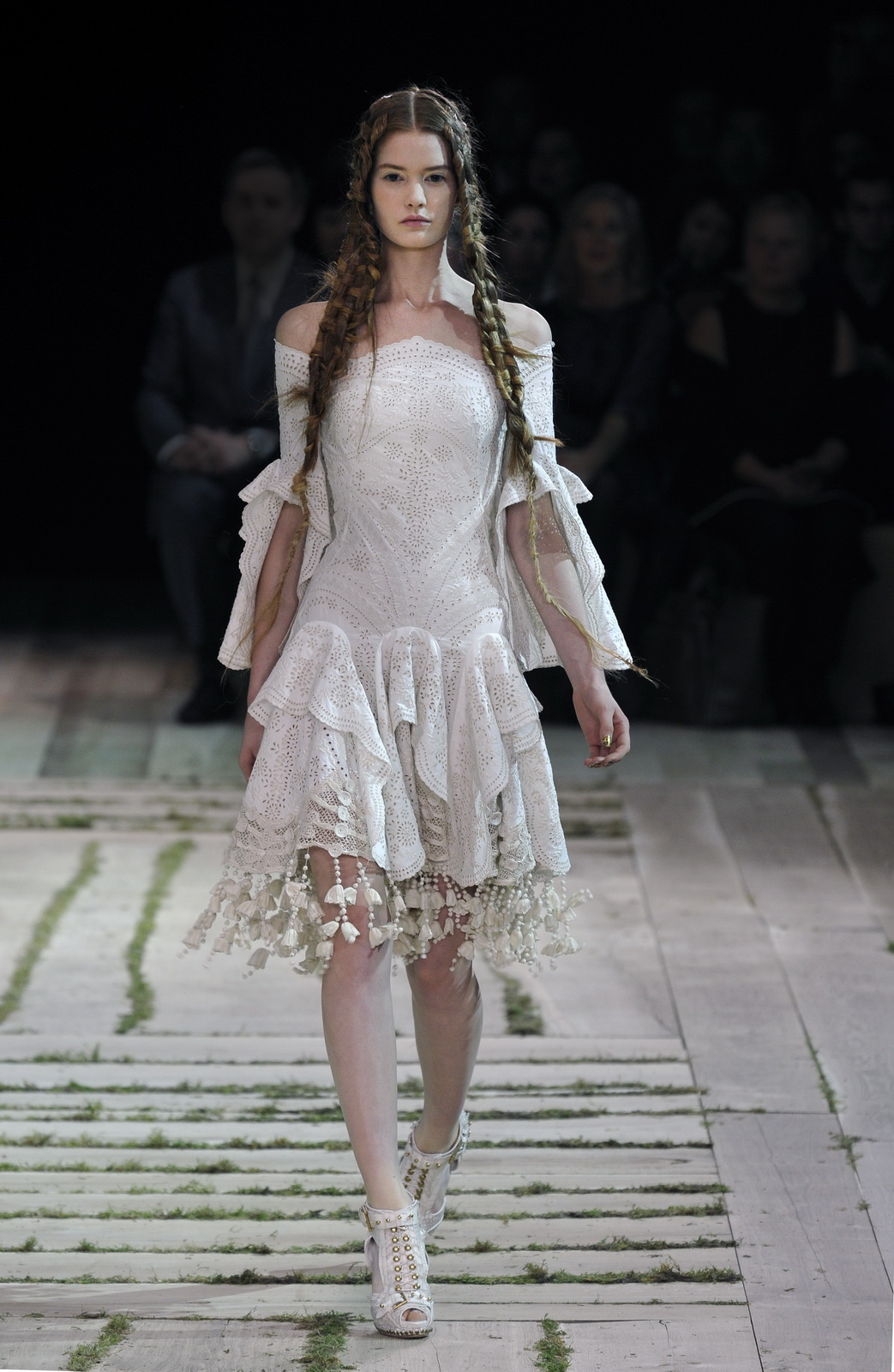 Alexander McQueen 11Ůb DƬ