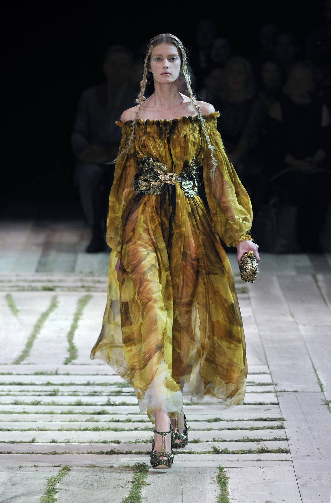 Alexander McQueen 11Ůb DƬ