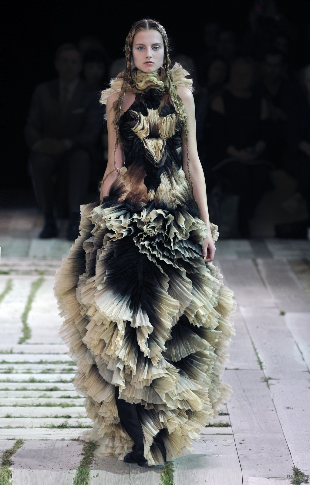Alexander McQueen 11Ůb DƬ