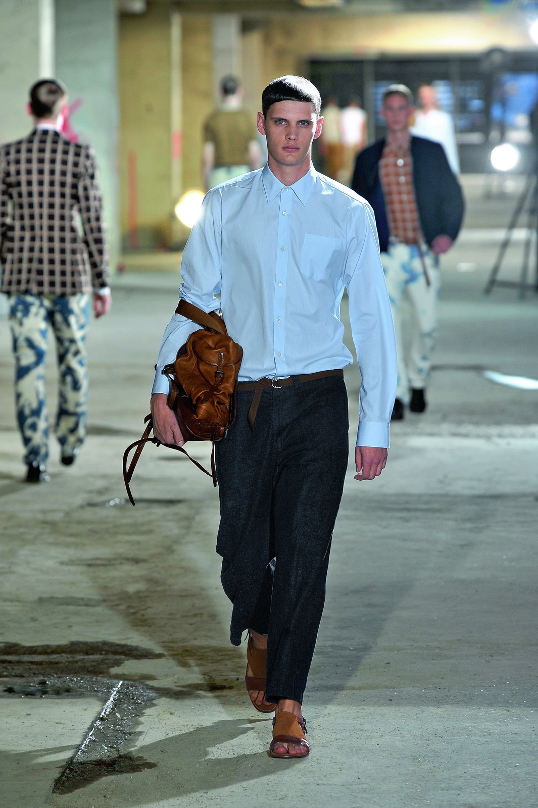 Dries Van Noten 11b DƬ