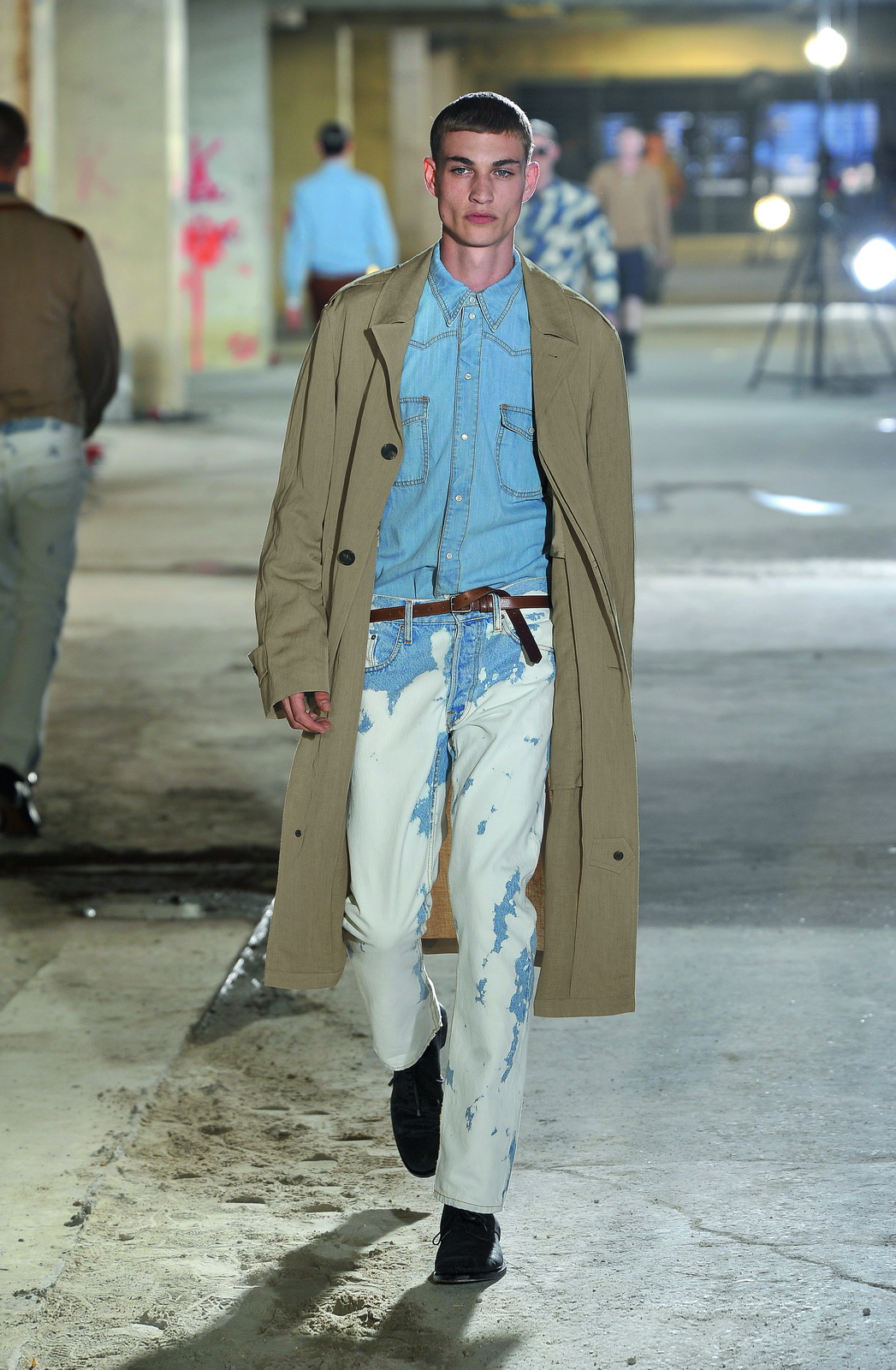 Dries Van Noten 11春夏男裝 秀場高清圖片