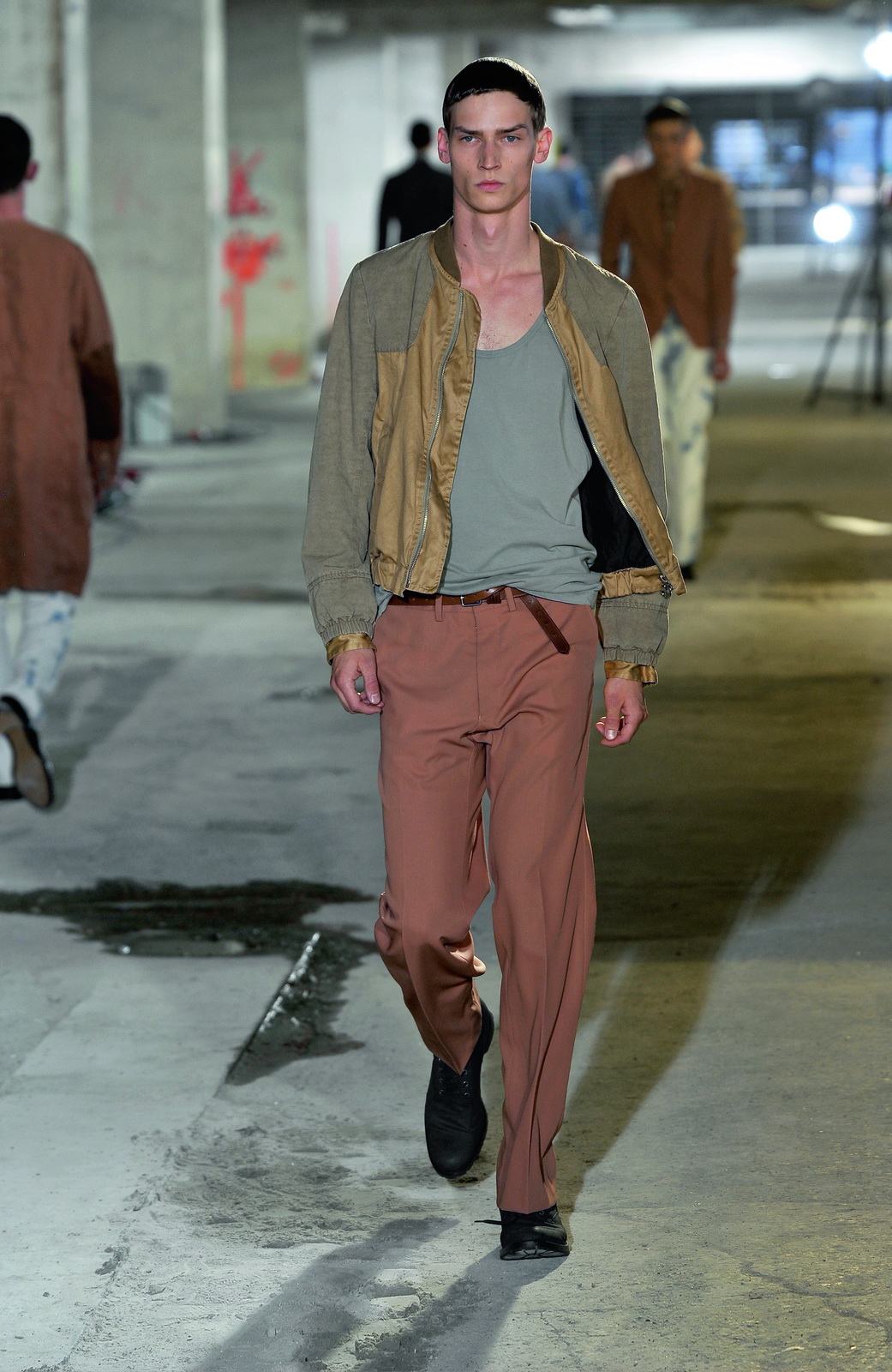 Dries Van Noten 11春夏男裝 秀場高清圖片