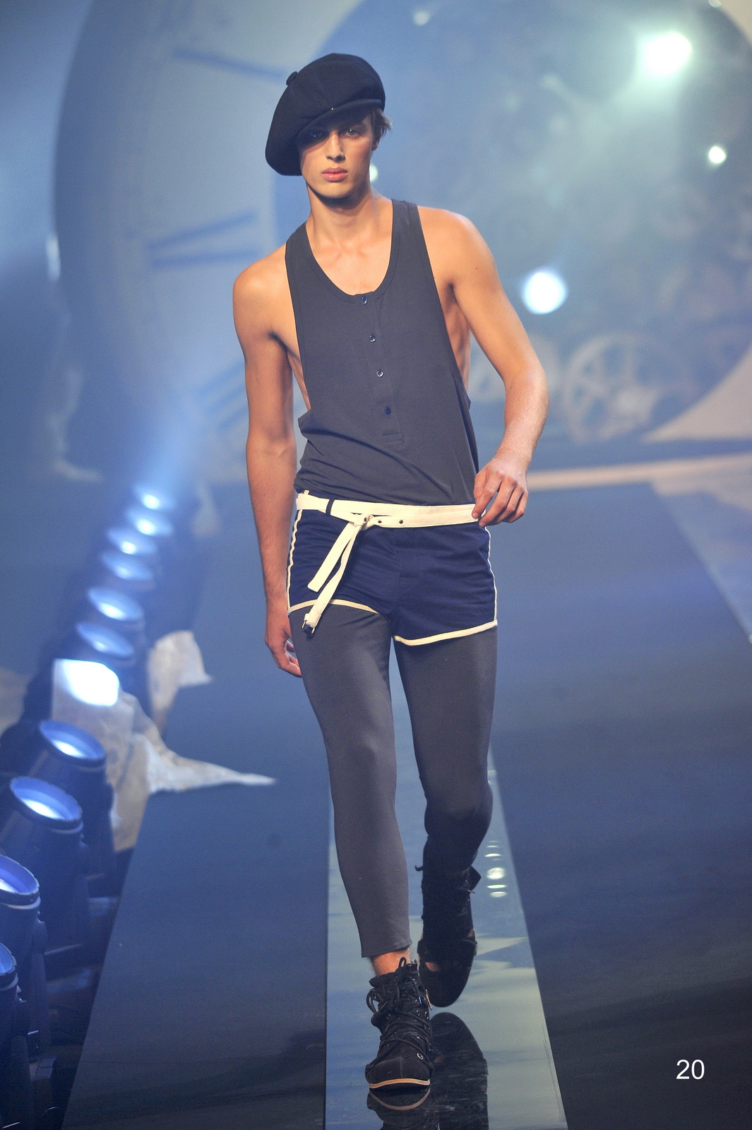 John Galliano 11b DƬ