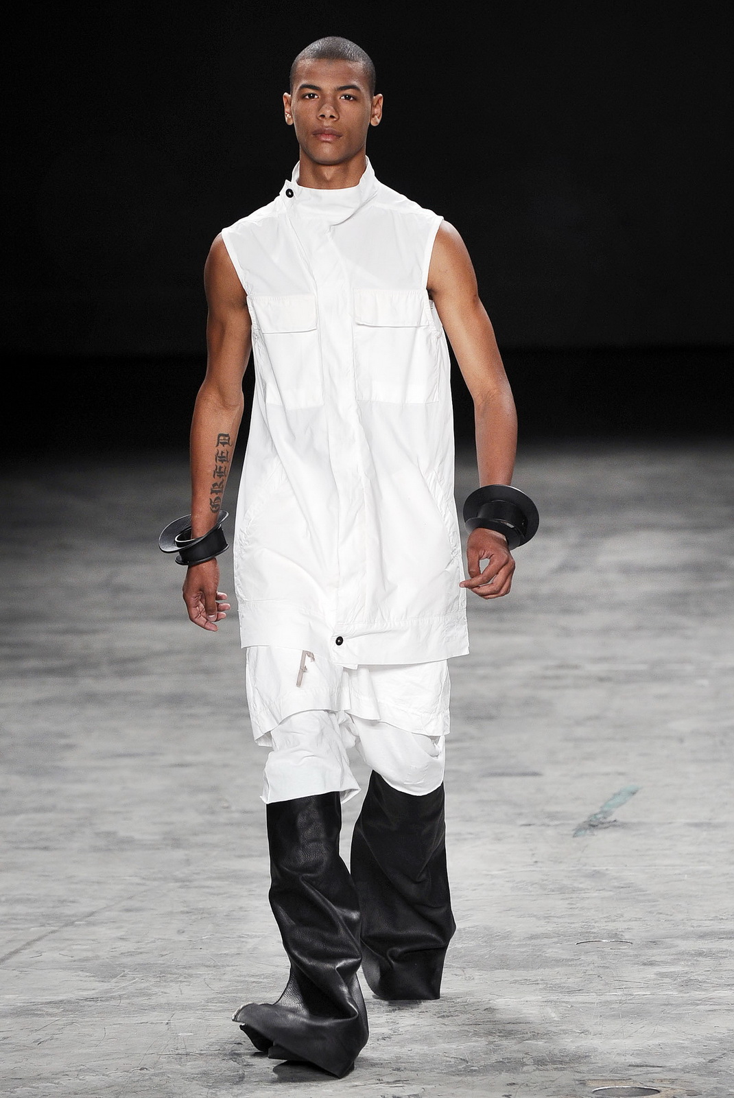 RICK OWENS 11b DƬ