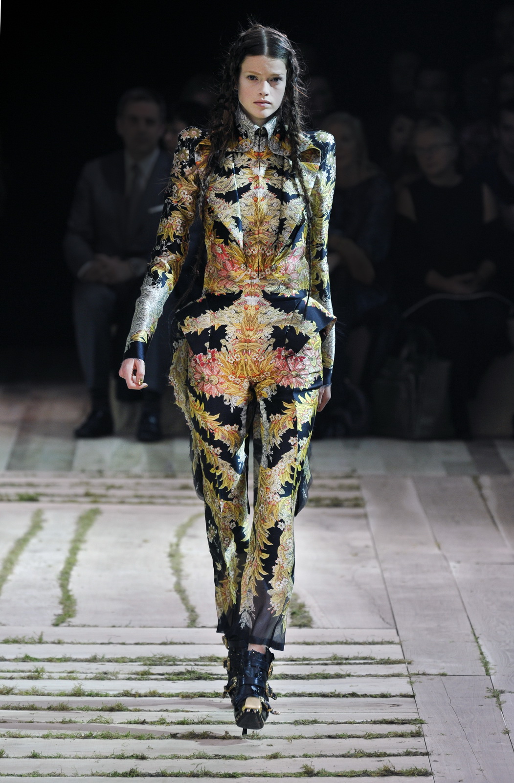 Alexander McQueen 11ŮbDƬ
