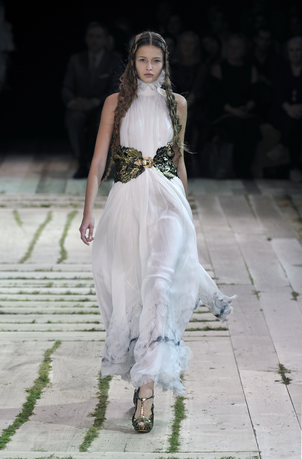 Alexander McQueen 11春夏女裝 
