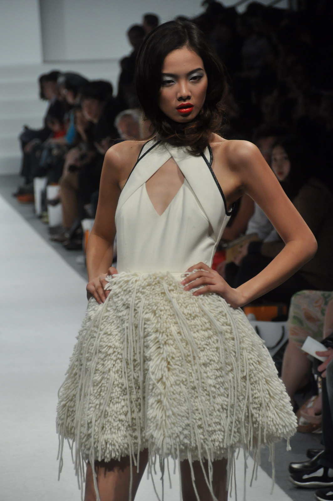 HELEN LEE 2011ﶬDƬ