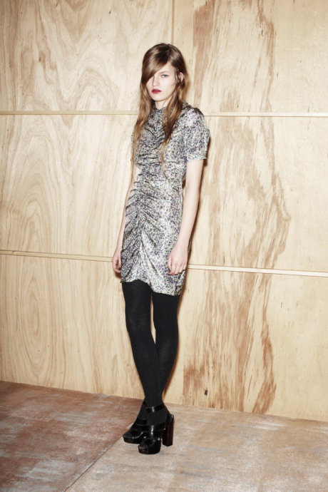Twenty8Twelve 2011ﶬ LookBookDƬ