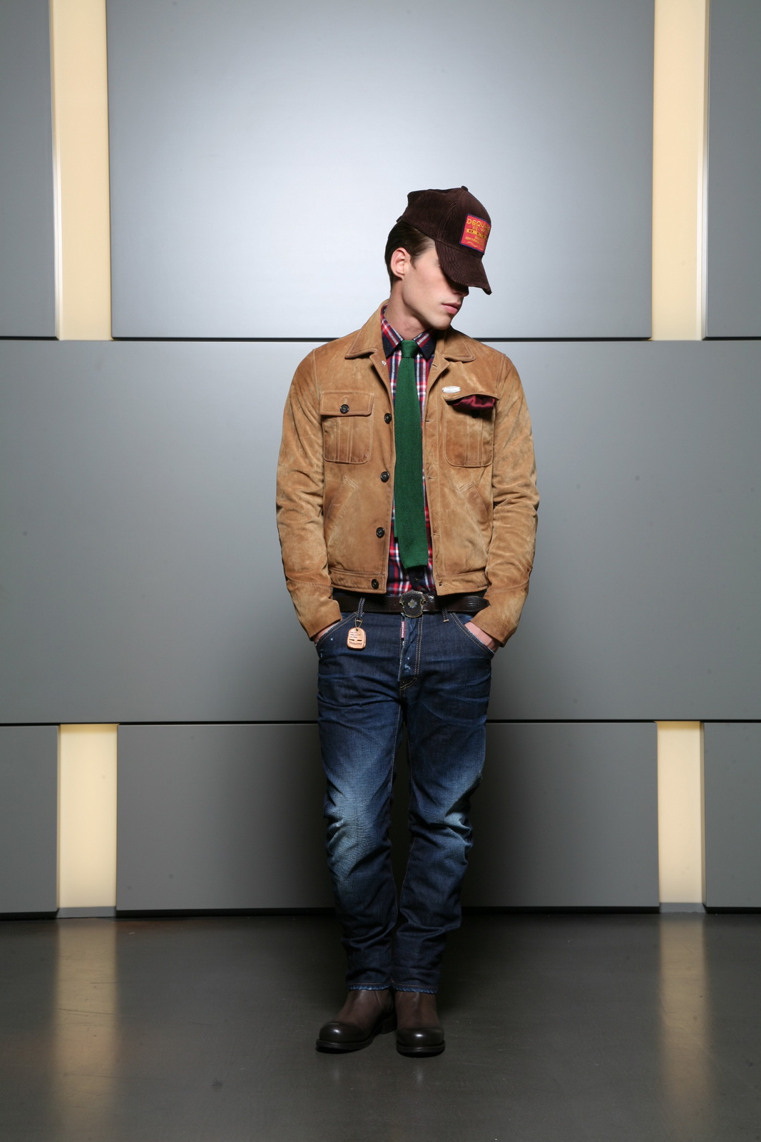 Dsquared2 2011 bDƬ