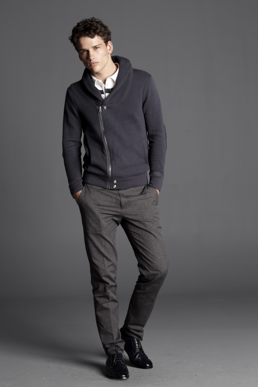 ARMANI EXCHANGE 2011bƷTRAVELISTADƬ