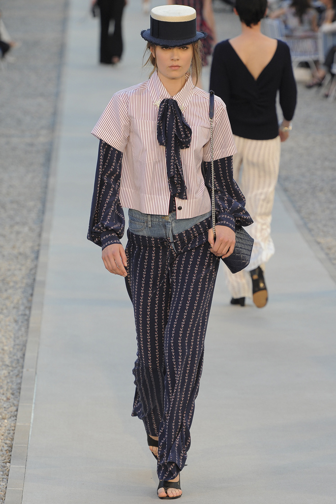 Chanel 2012紺ϵиDƬ