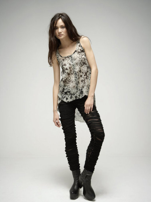 Aje 2011＾ LookbookDƬ