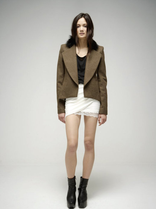 Aje 2011＾ LookbookDƬ