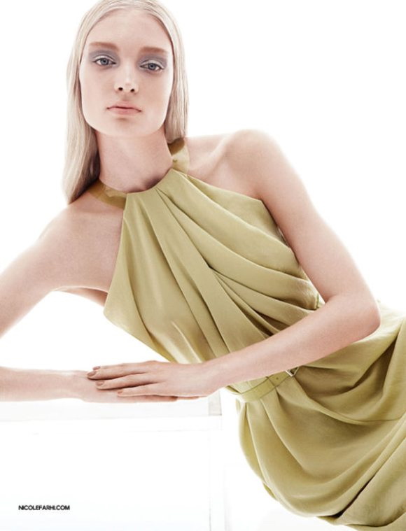 Nicole Farhi 2011ďVDƬ