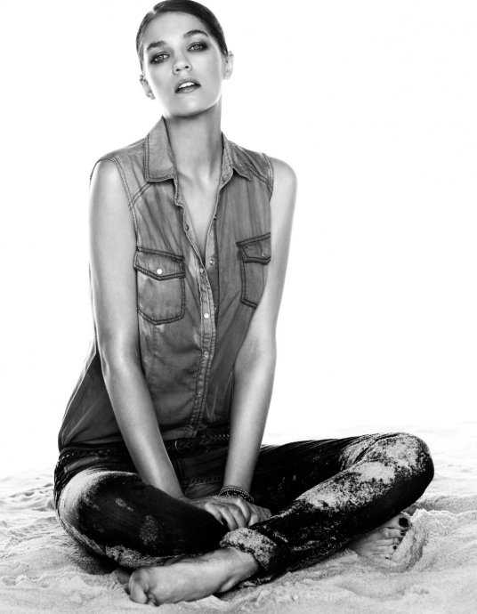 Stradivarius 2011LookbookDƬ
