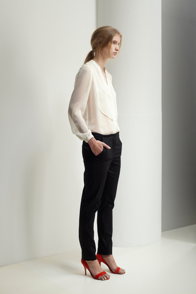 Tibi 2012紺LookbookDƬ