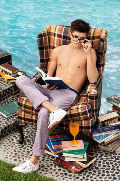 Tommy Hilfiger 2011 ďV DƬ