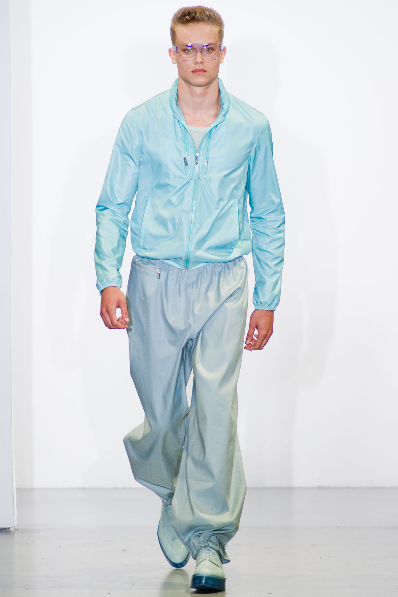 Calvin Klein 2012bDƬ
