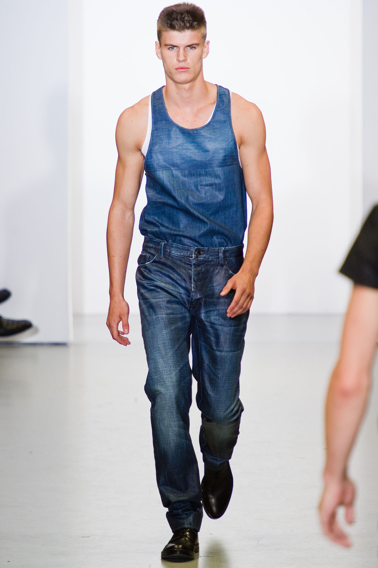 Calvin Klein 2012bDƬ