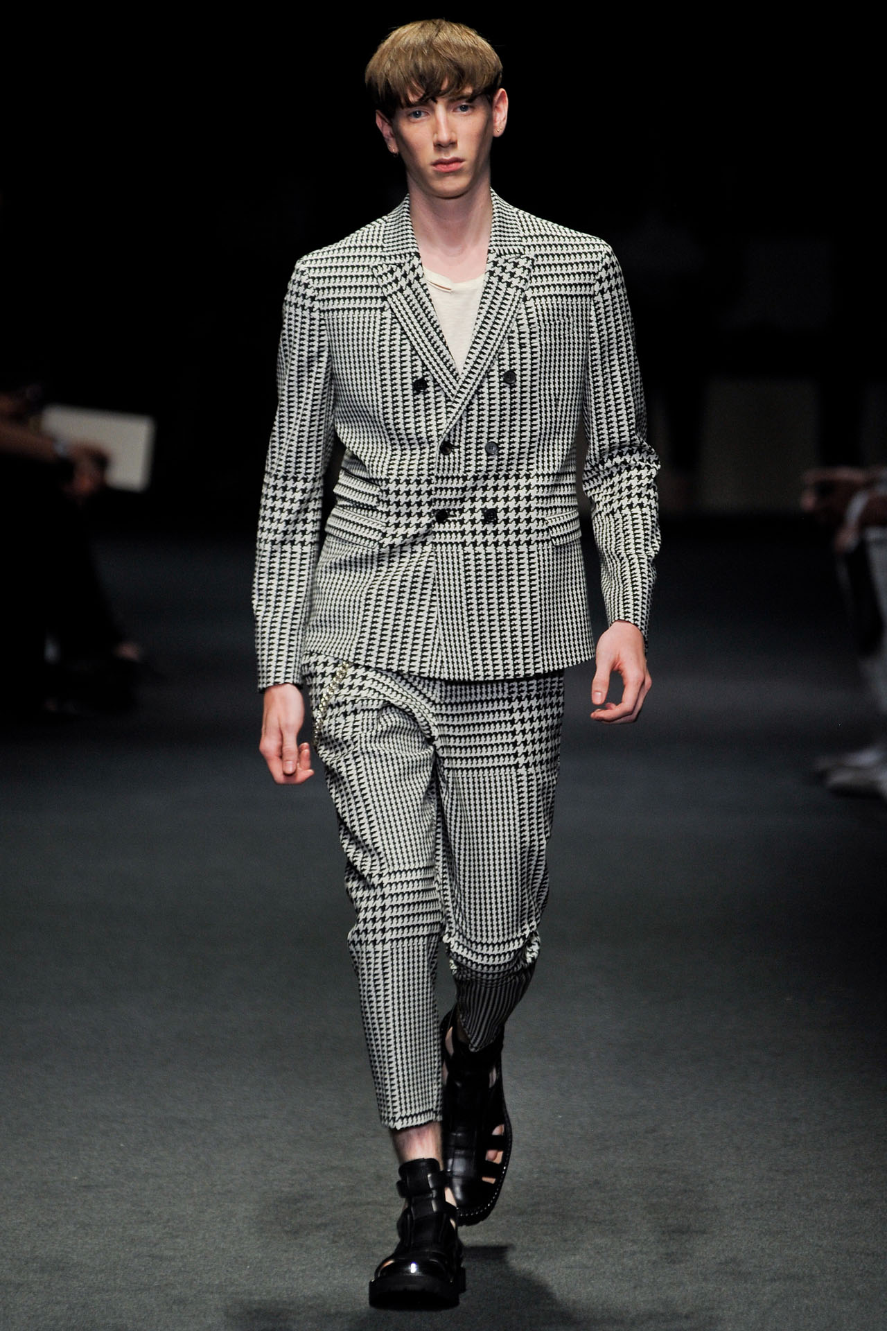 Neil Barrett 2012bDƬ